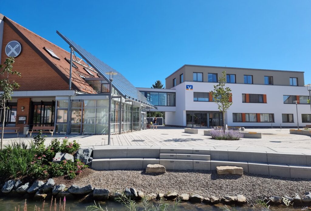 VR Bank Obermain Gebäude
